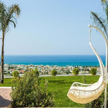 Villa Emilia I Luxury, Amazing Seaview, Next To The Town Kissamos Bagian luar foto