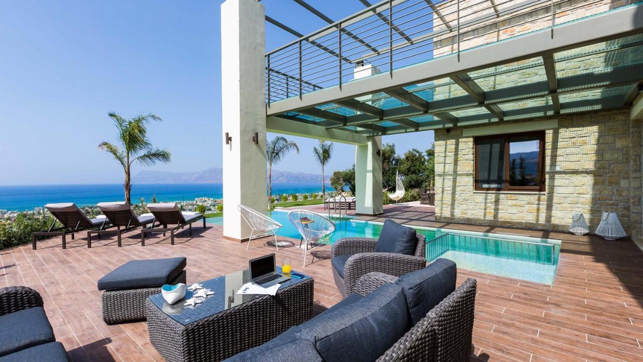 Villa Emilia I Luxury, Amazing Seaview, Next To The Town Kissamos Bagian luar foto