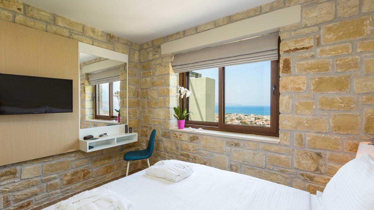 Villa Emilia I Luxury, Amazing Seaview, Next To The Town Kissamos Bagian luar foto